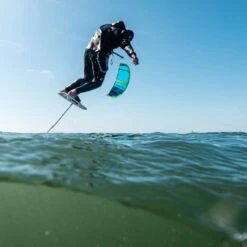 Crazyfly Cruz 690 Foil Discounts Apply ! 15 Crazyfly Cruz 690 Foil Discounts Apply ! -Windglide Surfing Shop crazyfly2020 cruz foil 7