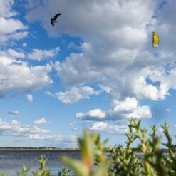 Ozone Edge V12 Freeride / Big Air / Race Kite Discounts Apply ! 19 Ozone Edge V12 Freeride / Big Air / Race Kite Discounts Apply ! -Windglide Surfing Shop ozone edge v12 action 5