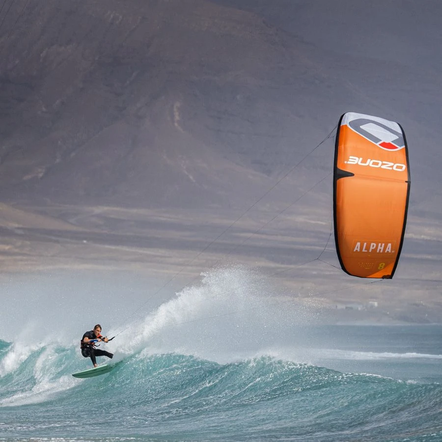 Ozone Alpha V2 Performance Single Strut Kite - Demo - 6M - 35% Off Discounts Apply ! 5 Ozone Alpha V2 Performance Single Strut Kite - Demo - 6M - 35% Off Discounts Apply ! - Image 3