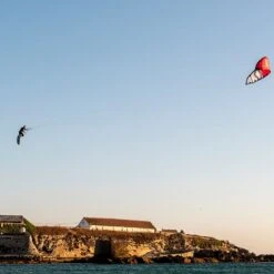 Ozone Edge V11 Freeride / Big Air / Race Kite - 20% Off Discounts Apply ! -Windglide Surfing Shop ozone edge v11 size bar 6