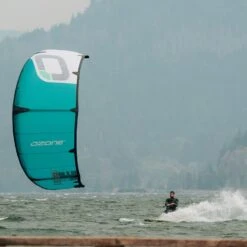 Ozone Enduro V4 Freeride Kite Discounts Apply ! -Windglide Surfing Shop ozone enduro v4 size bar 4