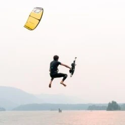 Ozone Enduro V4 Freeride Kite Discounts Apply ! -Windglide Surfing Shop ozone enduro v4 size bar 5