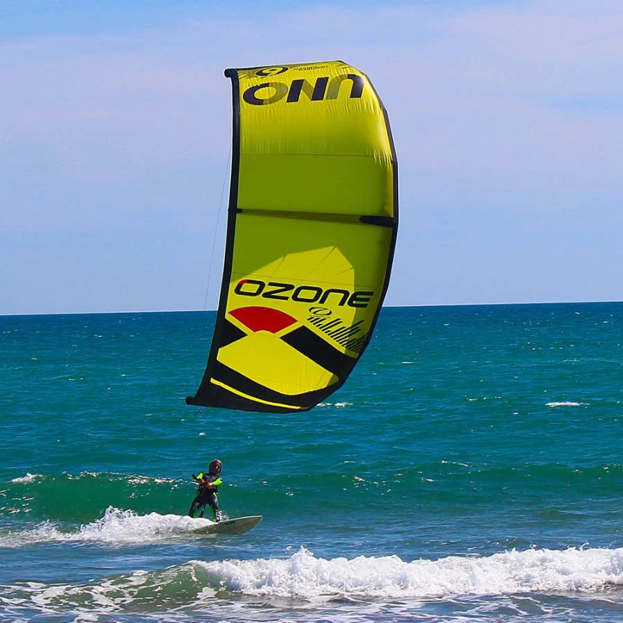 Ozone Uno V2 Inflatable Trainer Kite Only Discounts Apply ! 7 Ozone Uno V2 Inflatable Trainer Kite Only Discounts Apply ! - Image 5